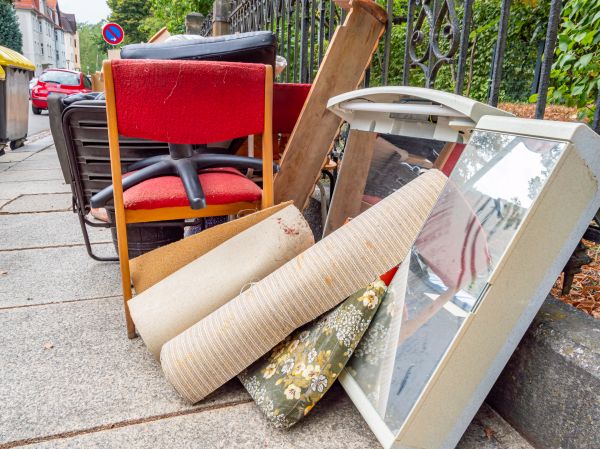 Residential Junk Removal in Arlington Heights