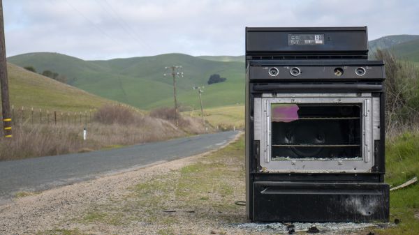 Oven Disposal Service in Arlington Heights
